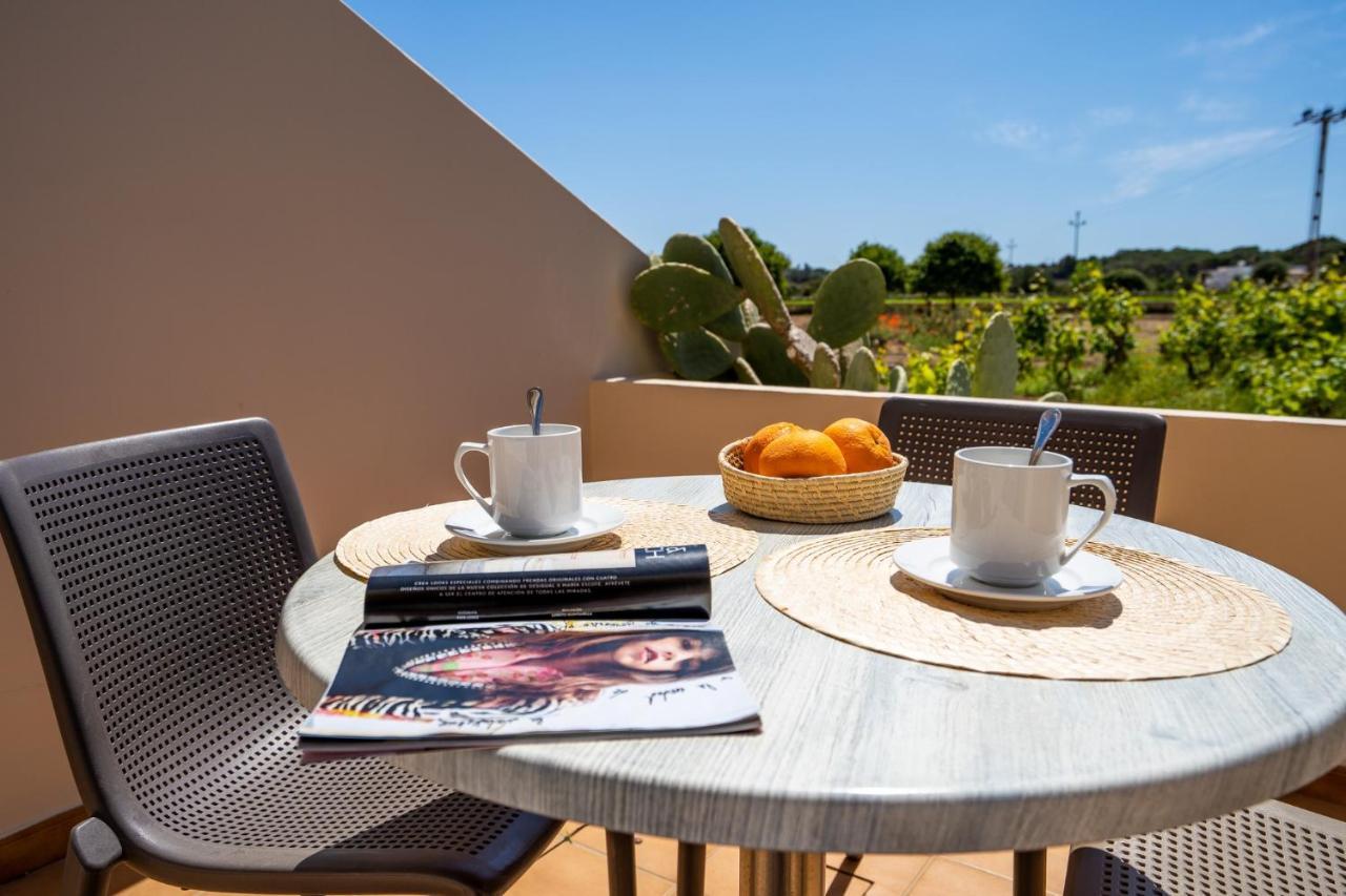Apartamentos Marcelino - Formentera Break Ес Пухолс Екстериор снимка