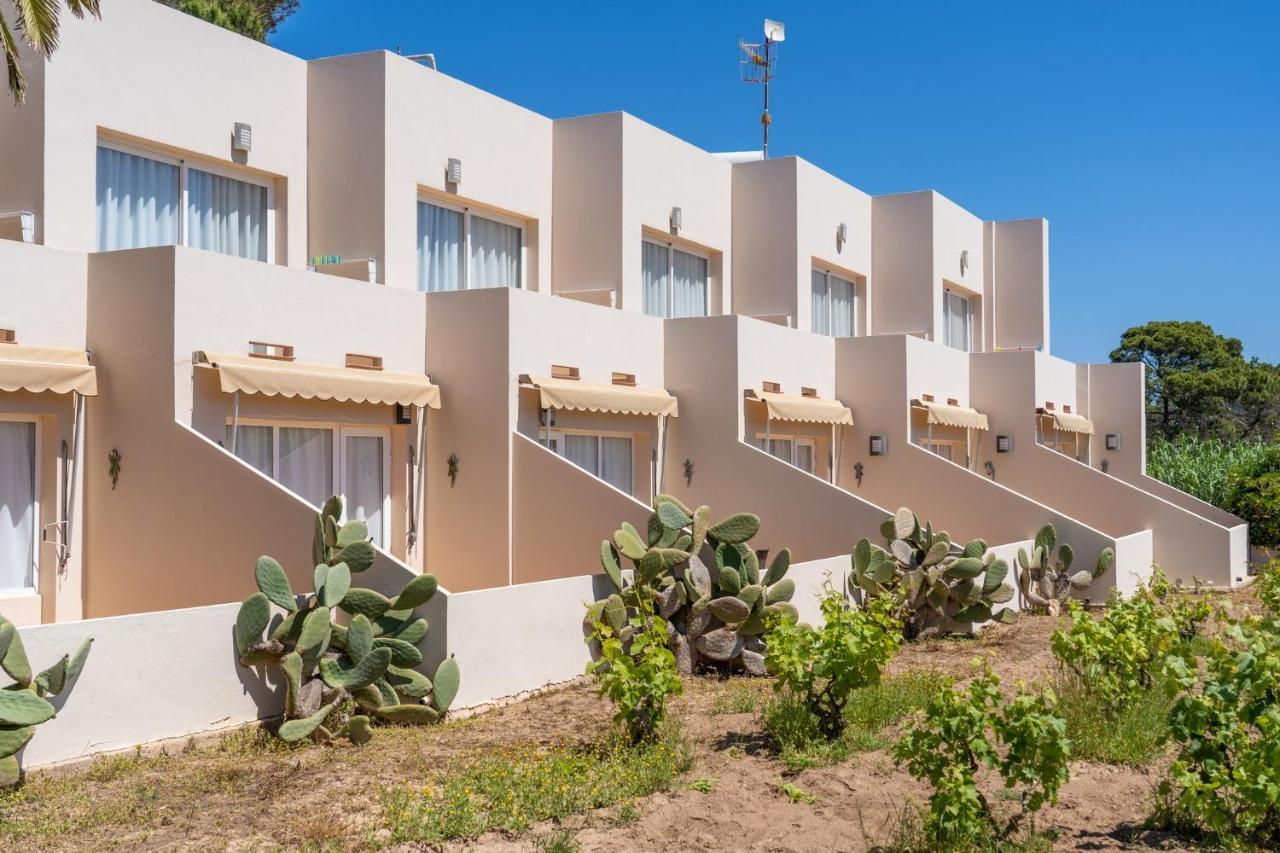 Apartamentos Marcelino - Formentera Break Ес Пухолс Екстериор снимка
